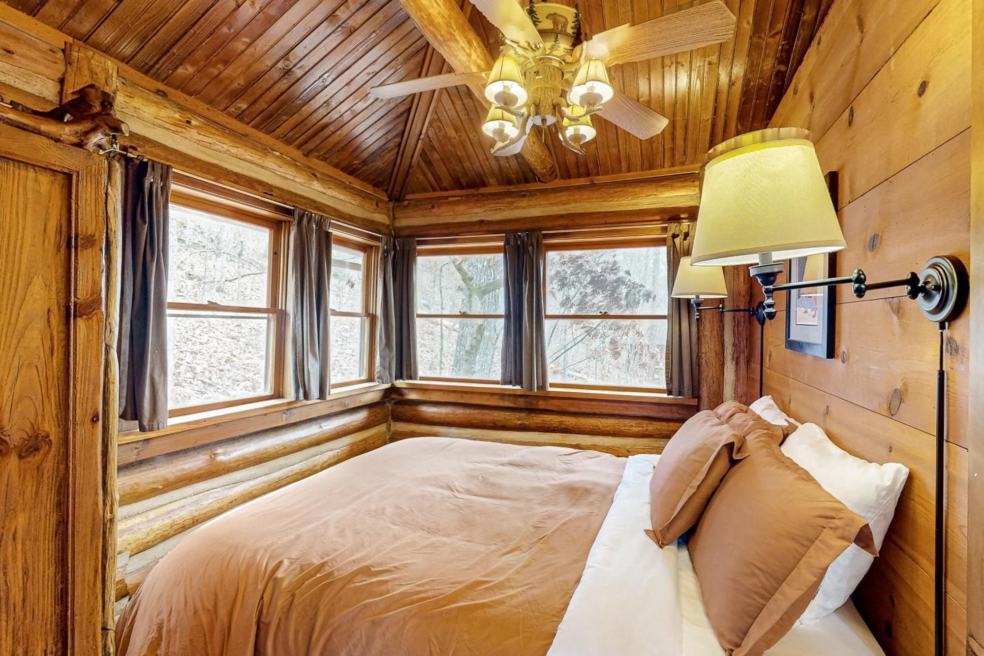 Lake Lucerne - Treehouse Cabin #01 Eureka Springs Exterior foto
